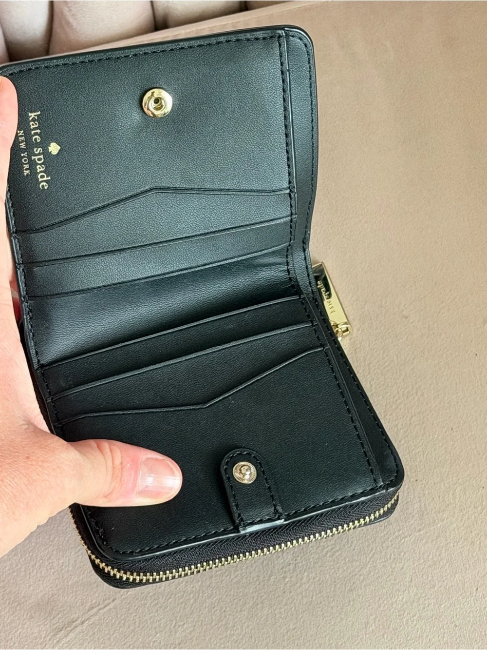 kate spade Staci Black Leather Compact Zip Wallet ✨♠️